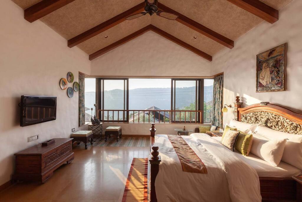Soul Tree Villa 50 Super Luxury Villa With Heated Plunge Pool And Jacuzzi Лаваса Экстерьер фото